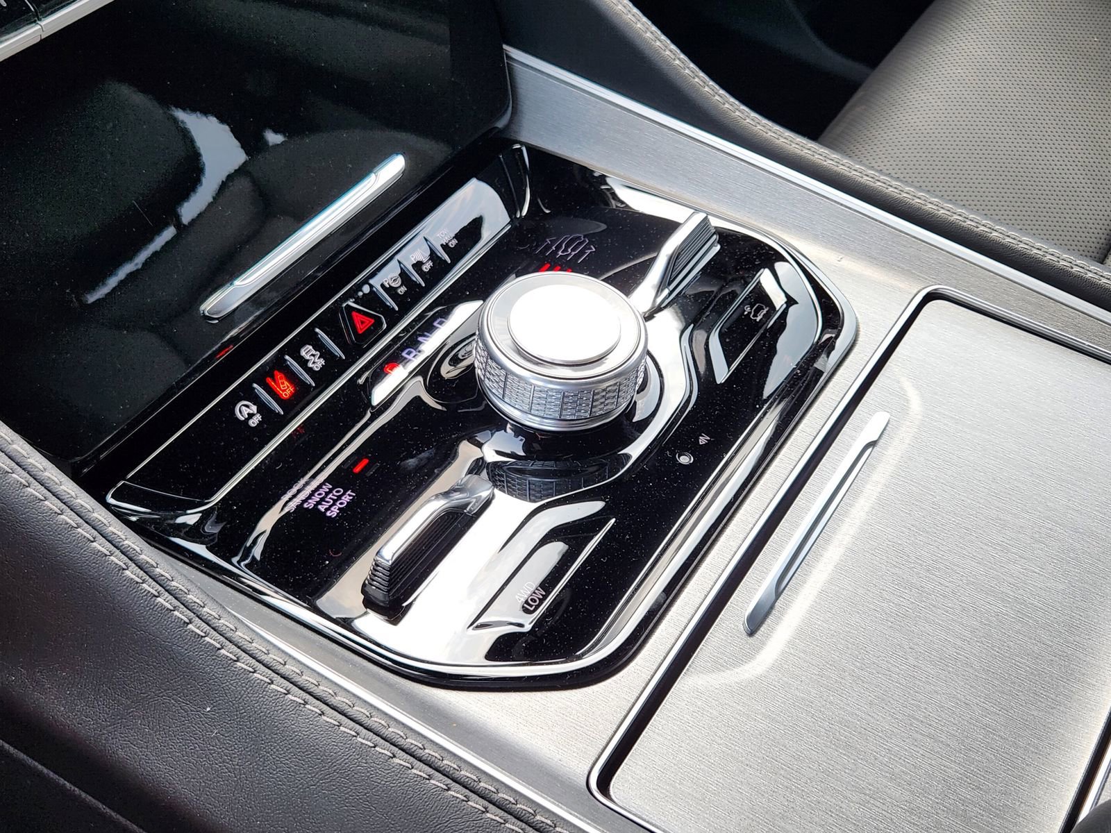 New 2025 Jeep Wagoneer Series II image 18