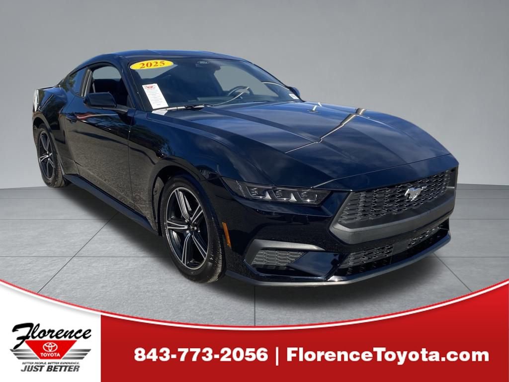 Used 2025 Ford Mustang Coupe image 1