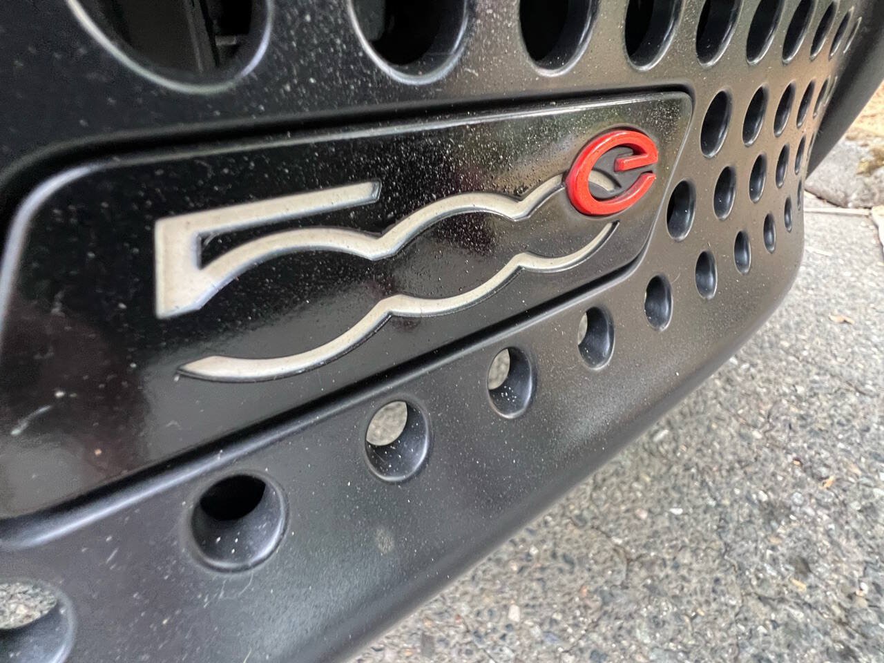 Used 2015 FIAT 500 e FWD image 26
