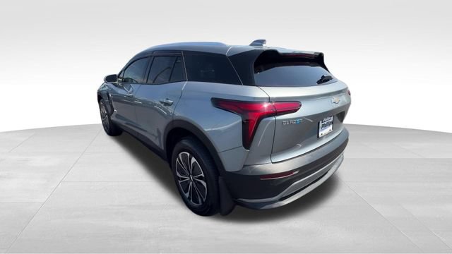 Certified 2025 Chevrolet Blazer EV LT w/ Super Cruise Package AWD/4WD image 4