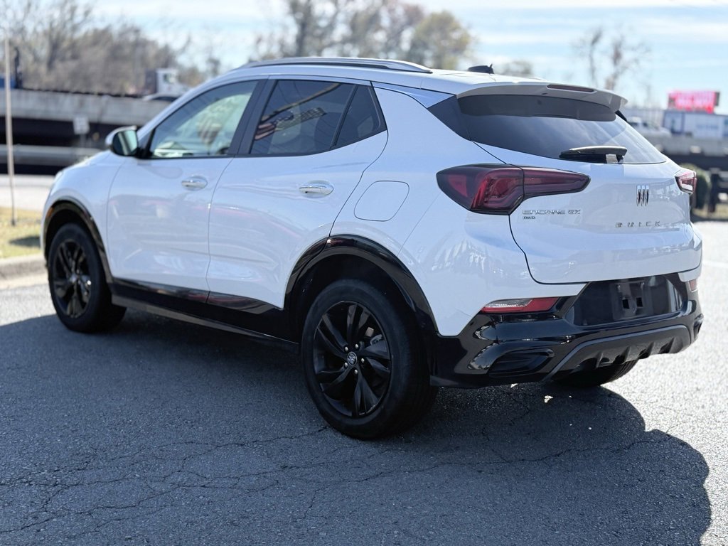 Used 2024 Buick Encore GX Sport Touring image 5