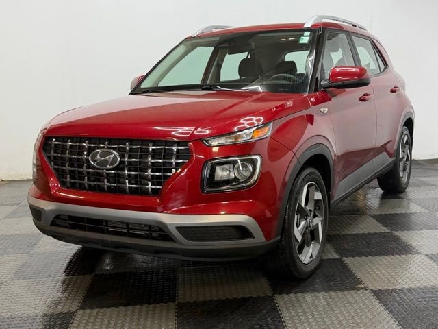 Certified 2024 Hyundai Venue SEL image 6