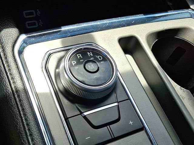 Used 2019 Ford Expedition XLT w/ Equipment Group 202A AWD/4WD image 15