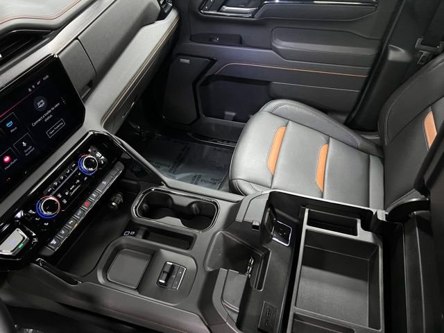 Used 2025 GMC Sierra 3500 AT4 w/ AT4 Premium Plus Package image 39