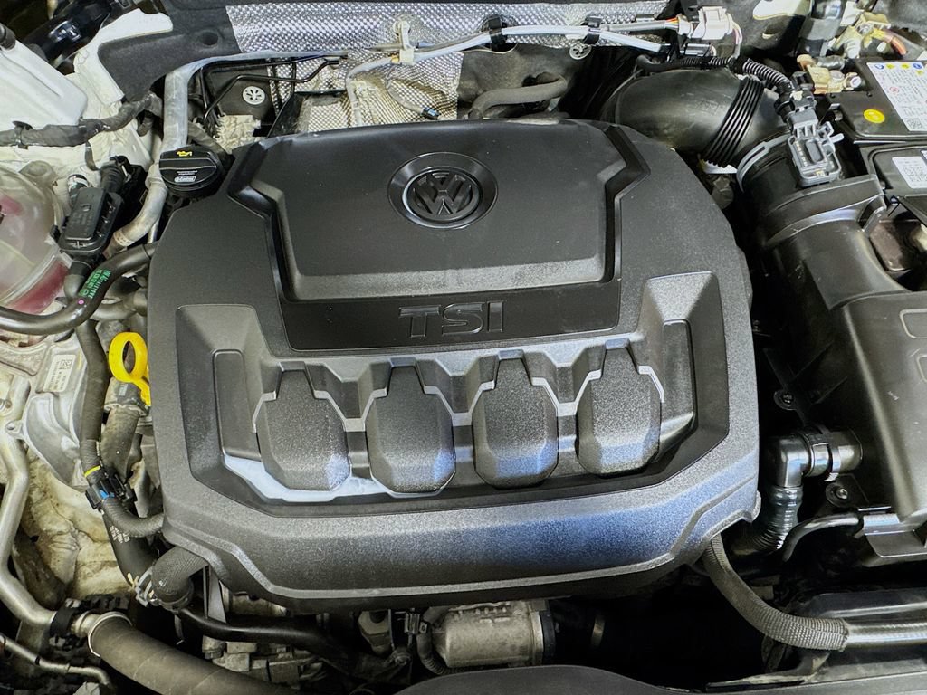 Used 2020 Volkswagen Tiguan SEL Premium R-Line AWD/4WD image 42