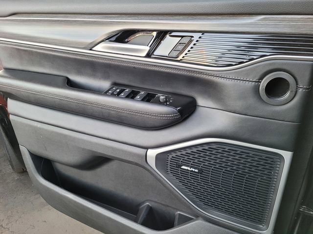 Certified 2024 Jeep Wagoneer Series III image 14