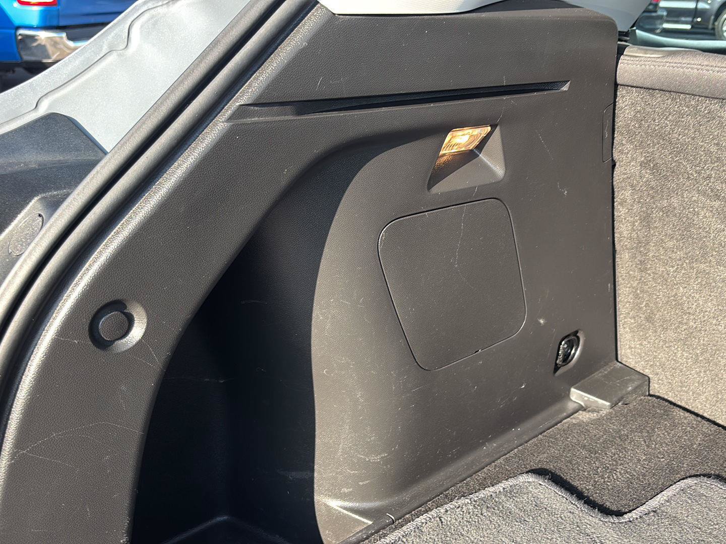 Used 2023 Chevrolet TrailBlazer LS FWD image 17