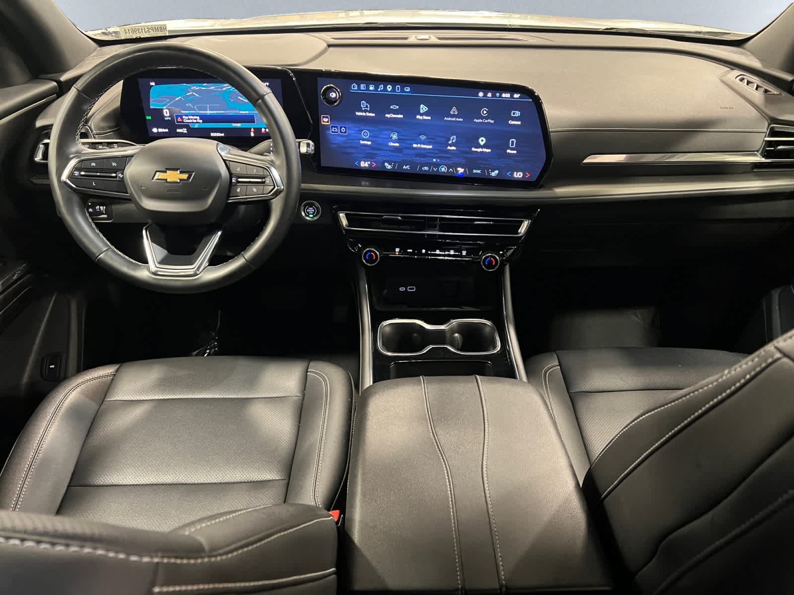 Used 2025 Chevrolet Traverse LT AWD/4WD image 10