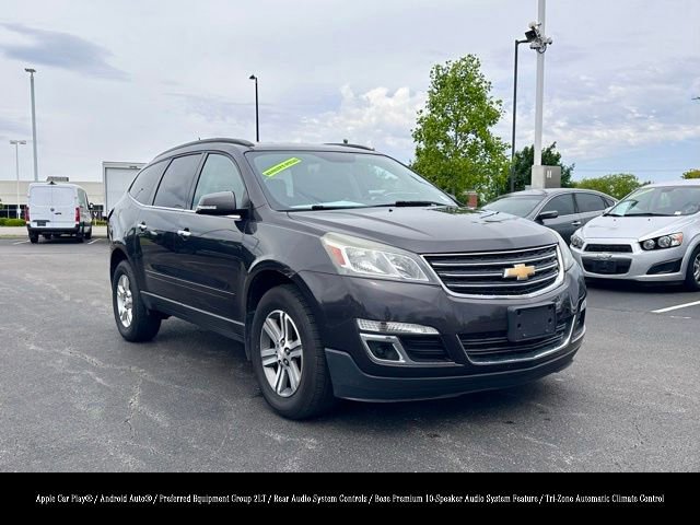 Used 2016 Chevrolet Traverse LT FWD image 1