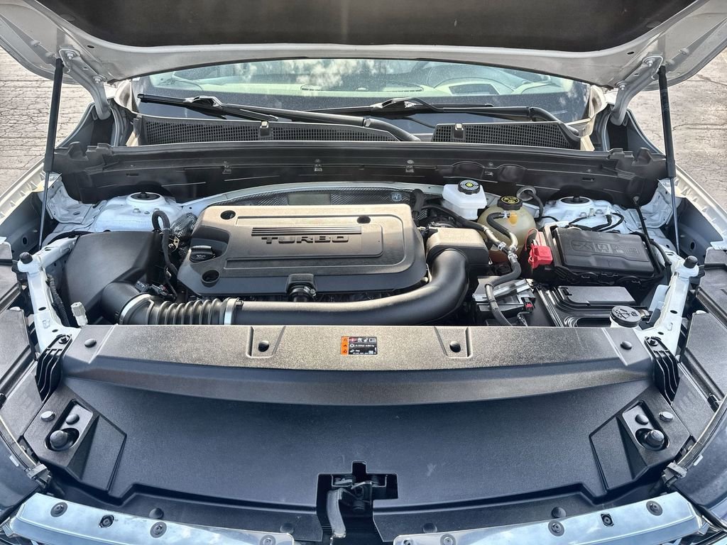 Used 2023 Buick Envision Avenir AWD/4WD image 26