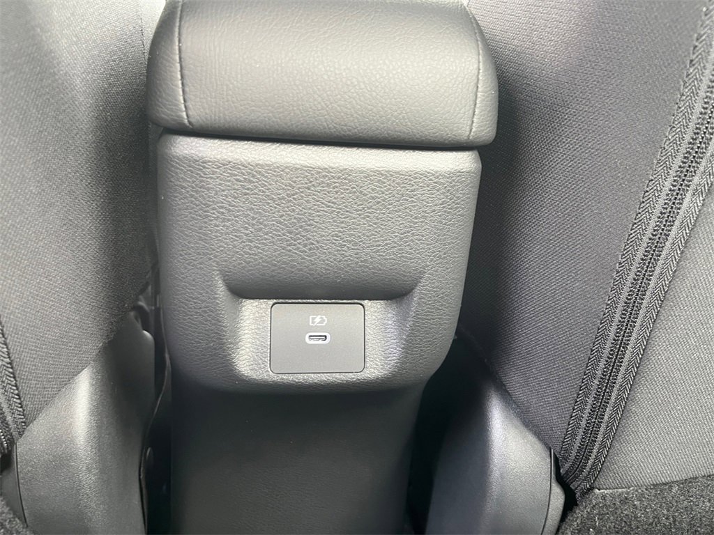 New 2025 Nissan Versa SV w/ Trunk Package image 18