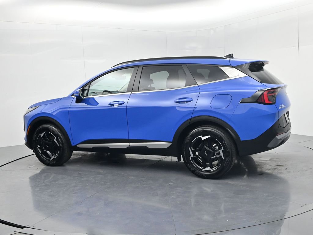 Certified 2026 Kia Sportage EX w/ EX Panorama Roof Package image 5