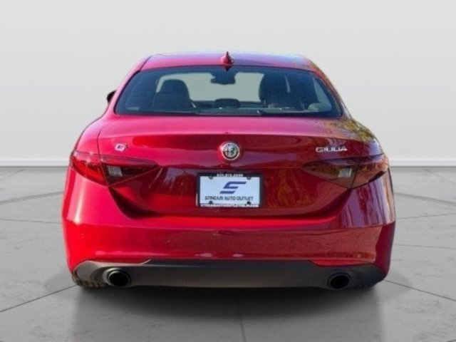 Used 2023 Alfa Romeo Giulia Sprint AWD/4WD image 7
