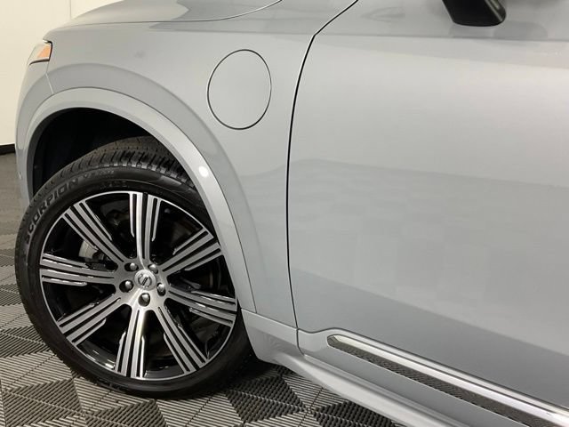 Certified 2025 Volvo XC90 T8 Plus AWD/4WD image 37