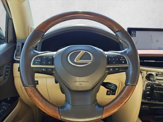 Used 2016 Lexus LX 570 4WD w/ Luxury Package image 11