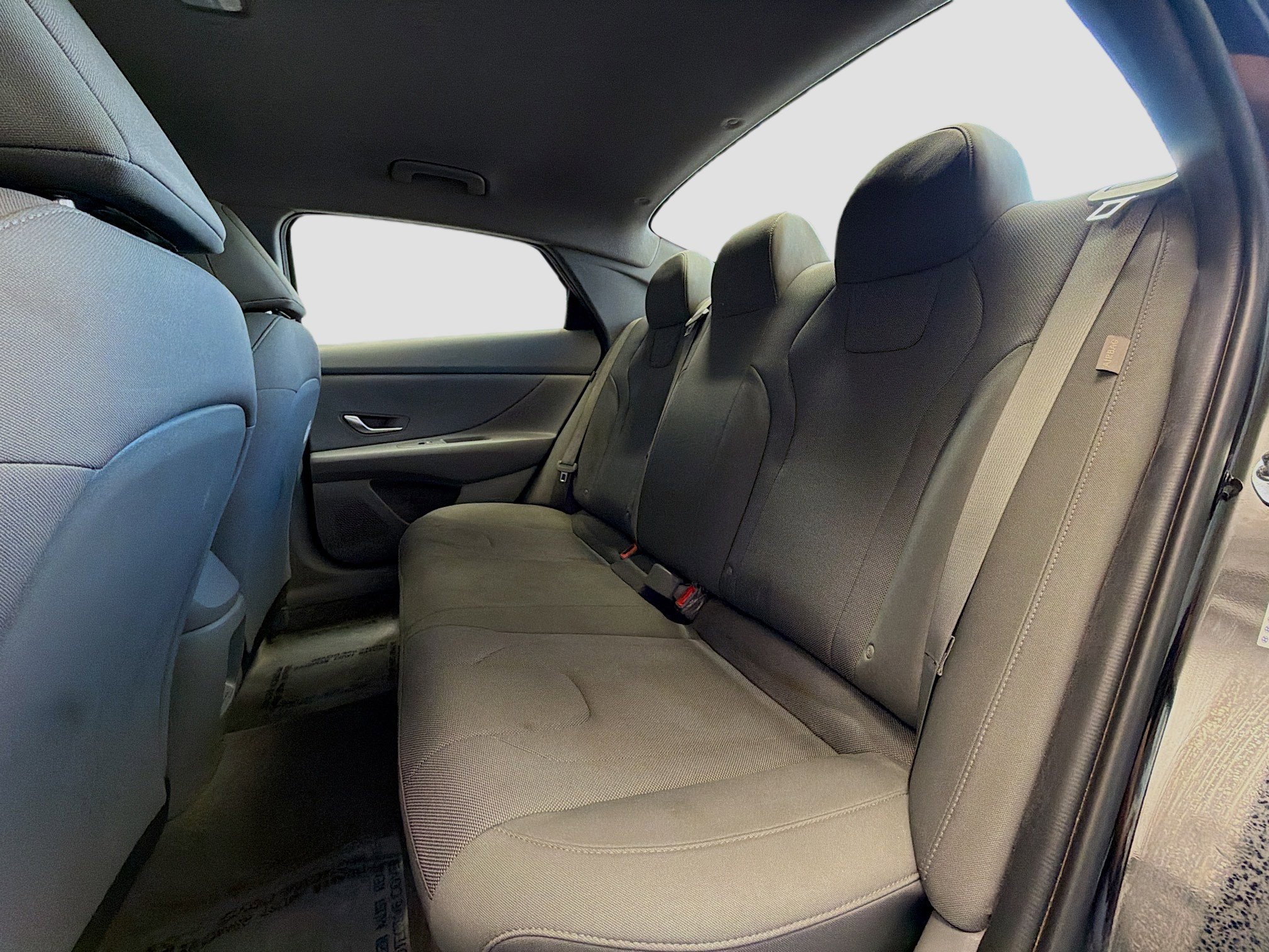 Used 2024 Hyundai Elantra SE image 14