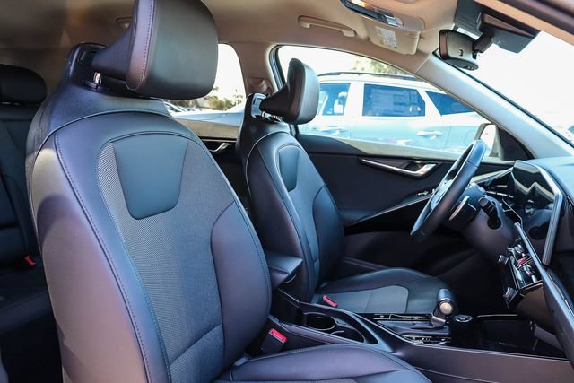 Certified 2025 Kia Niro EX FWD image 17