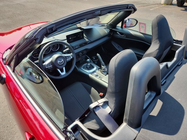 Used 2025 MAZDA MX-5 Miata Sport w/ Interior Package RWD image 20