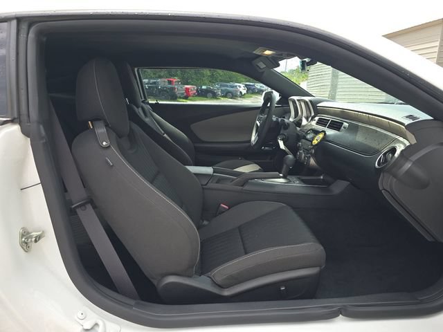 Used 2014 Chevrolet Camaro LS RWD image 27