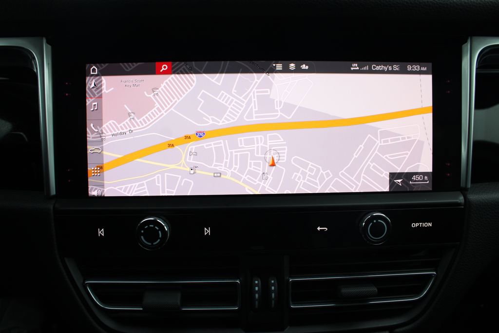 Used 2022 Porsche Macan image 29