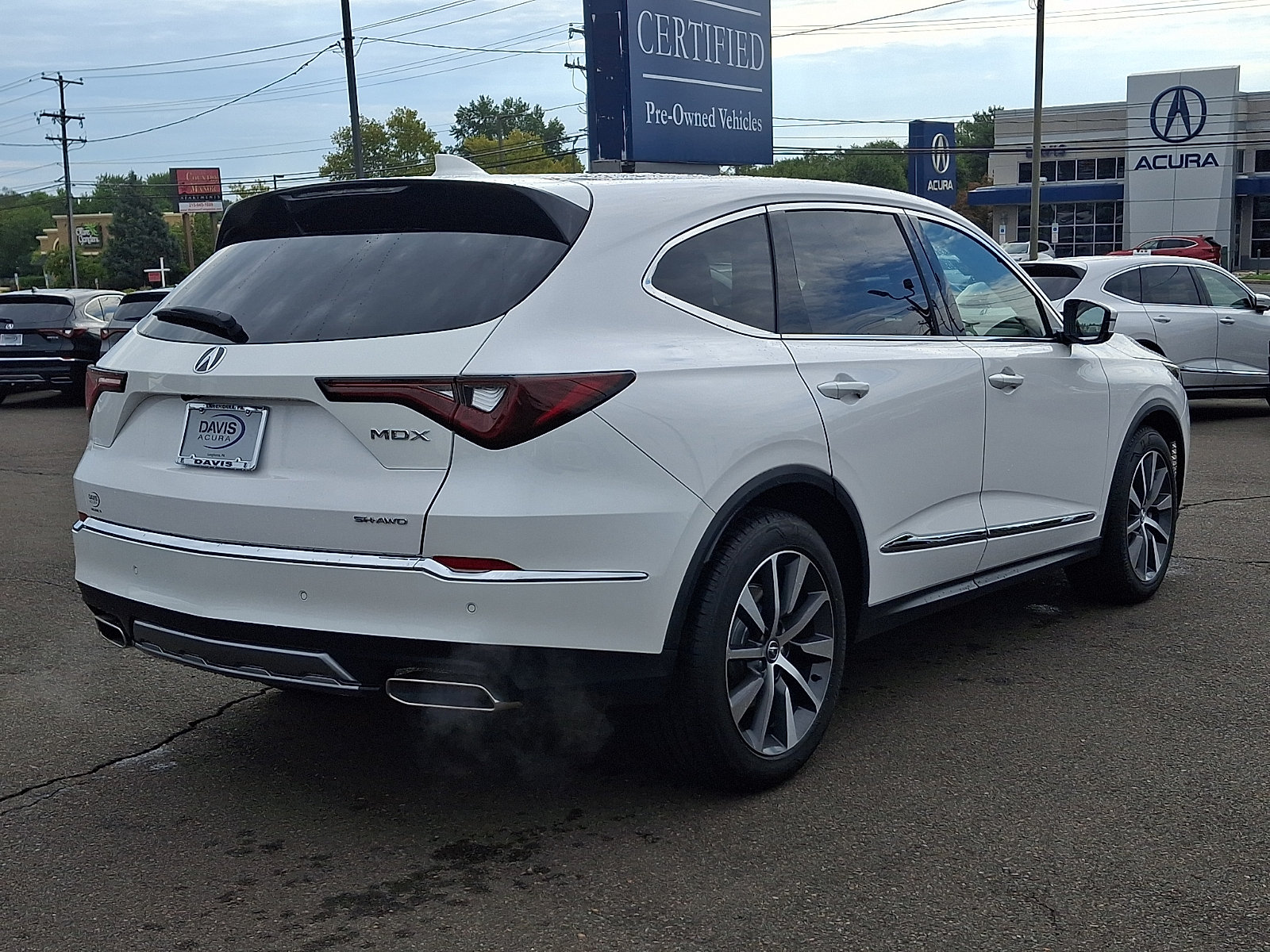 Certified 2026 Acura MDX w/ Technology Package AWD/4WD image 4