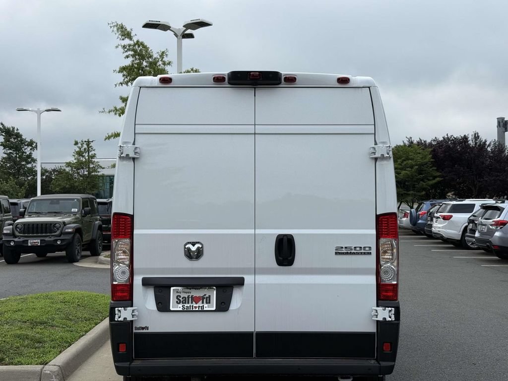 New 2026 RAM ProMaster 2500 w/ Advanced Safety Group FWD image 10