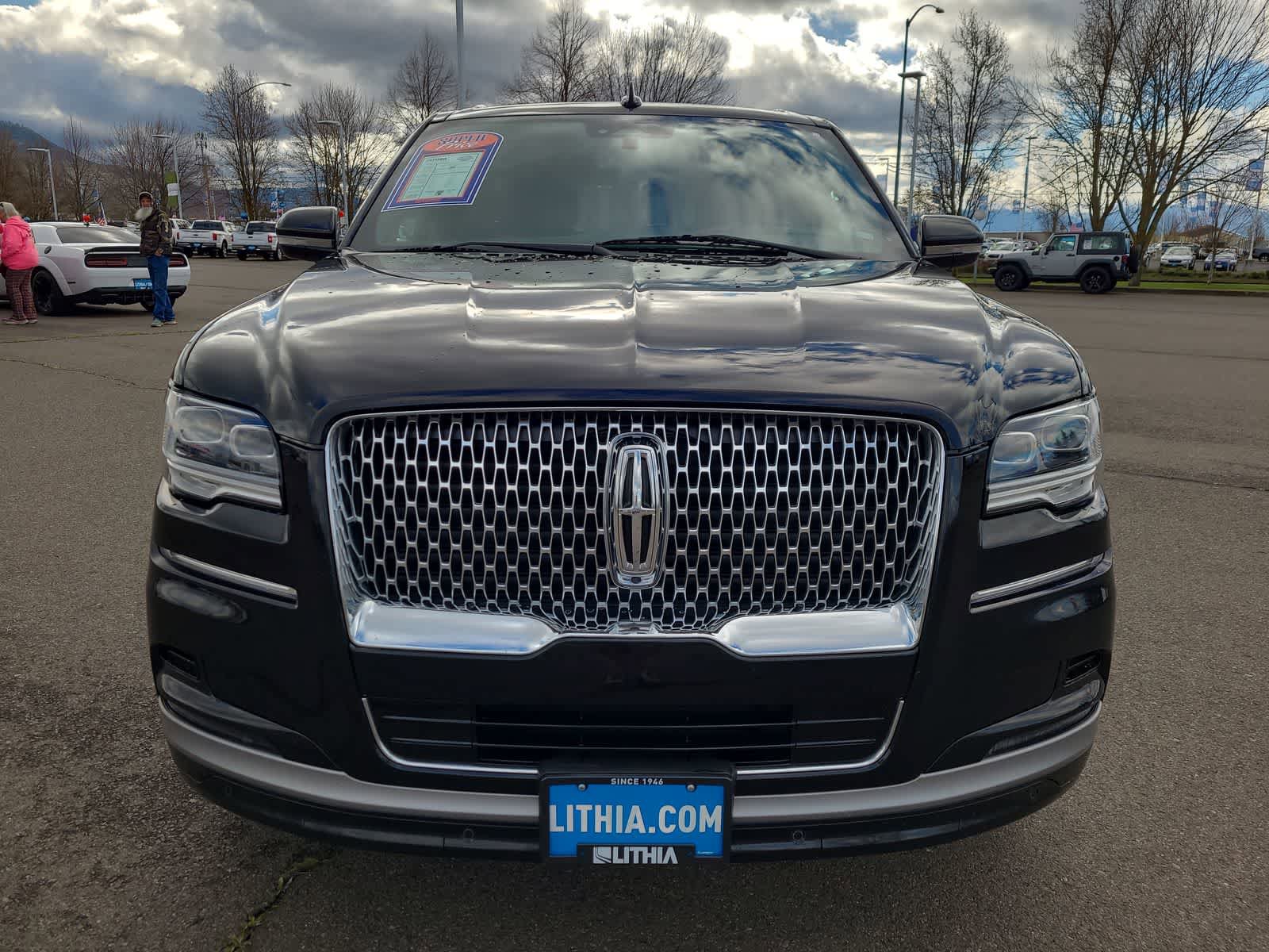 Used 2023 Lincoln Navigator Reserve AWD/4WD image 14