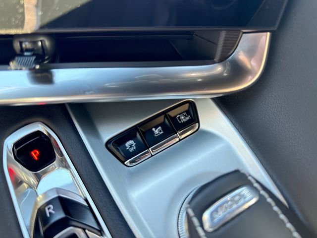 Used 2021 Chevrolet Corvette Stingray Preferred Cpe w/ Z51 Performance Package RWD image 23