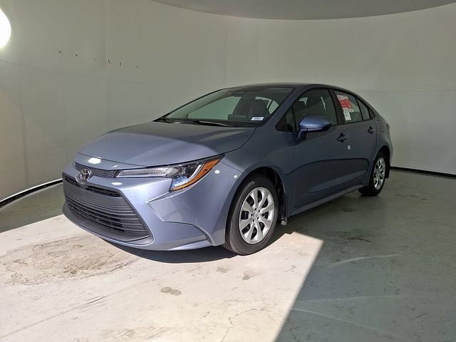 New 2026 Toyota Corolla LE FWD image 3