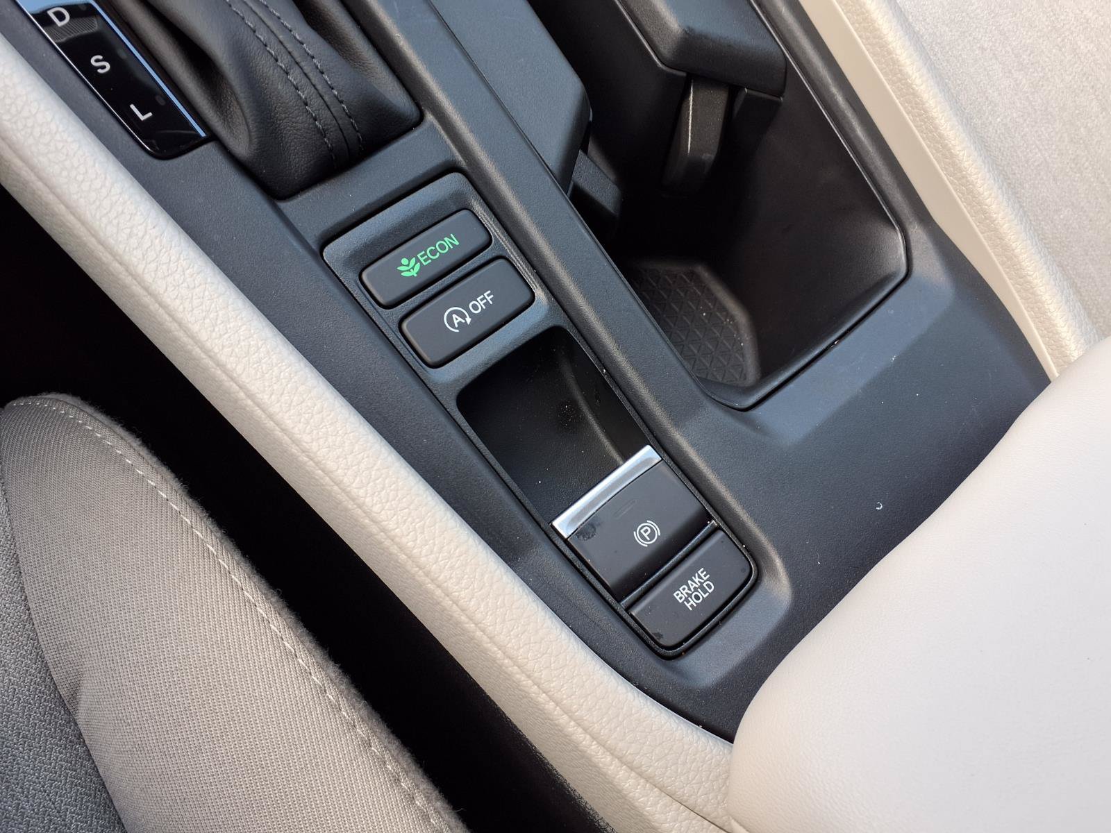 Certified 2026 Honda Accord SE image 10
