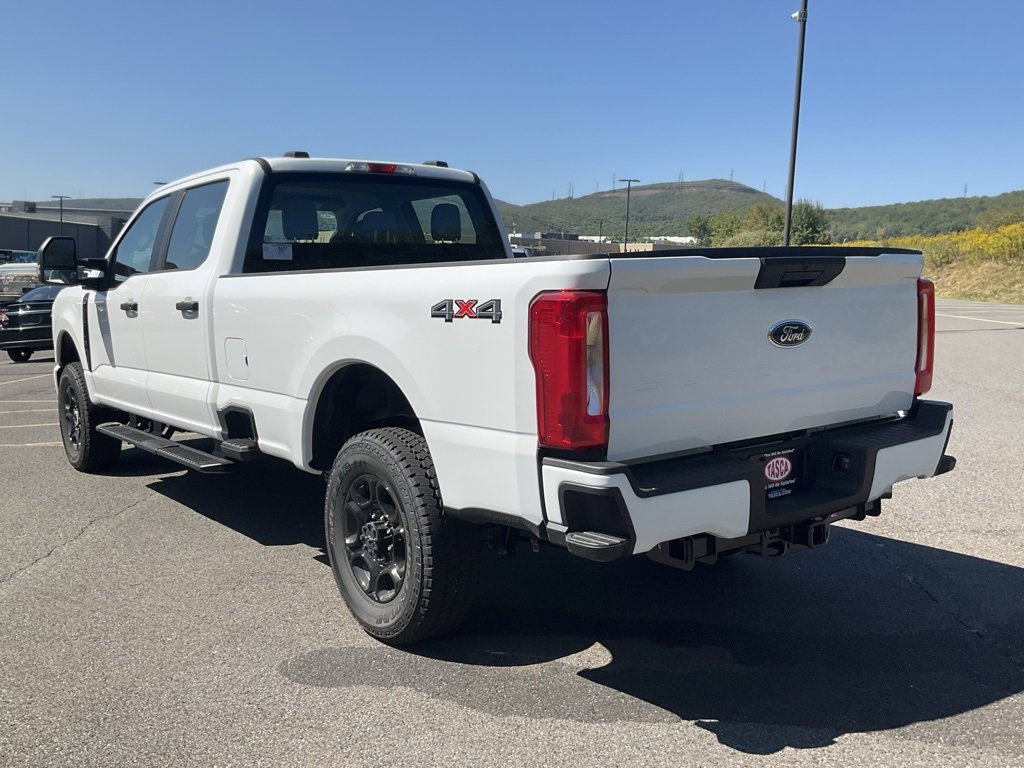 New 2026 Ford F350 XL image 31