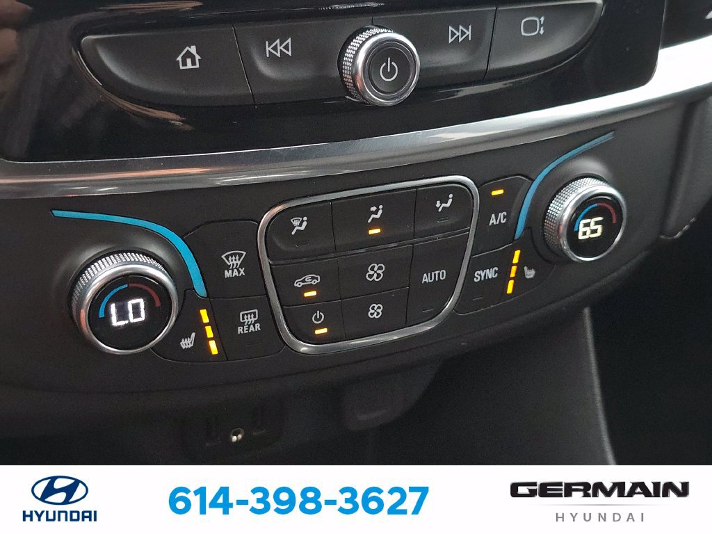 Used 2023 Chevrolet Traverse LT FWD image 33