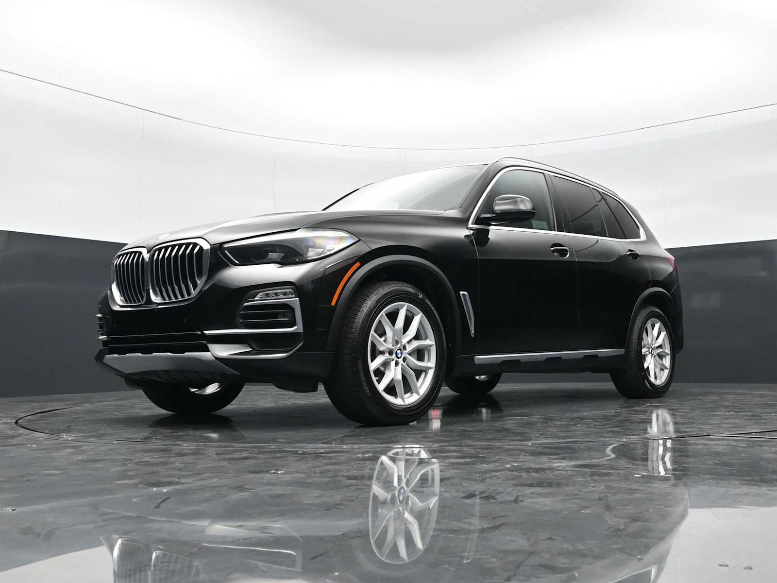 Used 2020 BMW X5 sDrive40i w/ Convenience Package RWD image 25