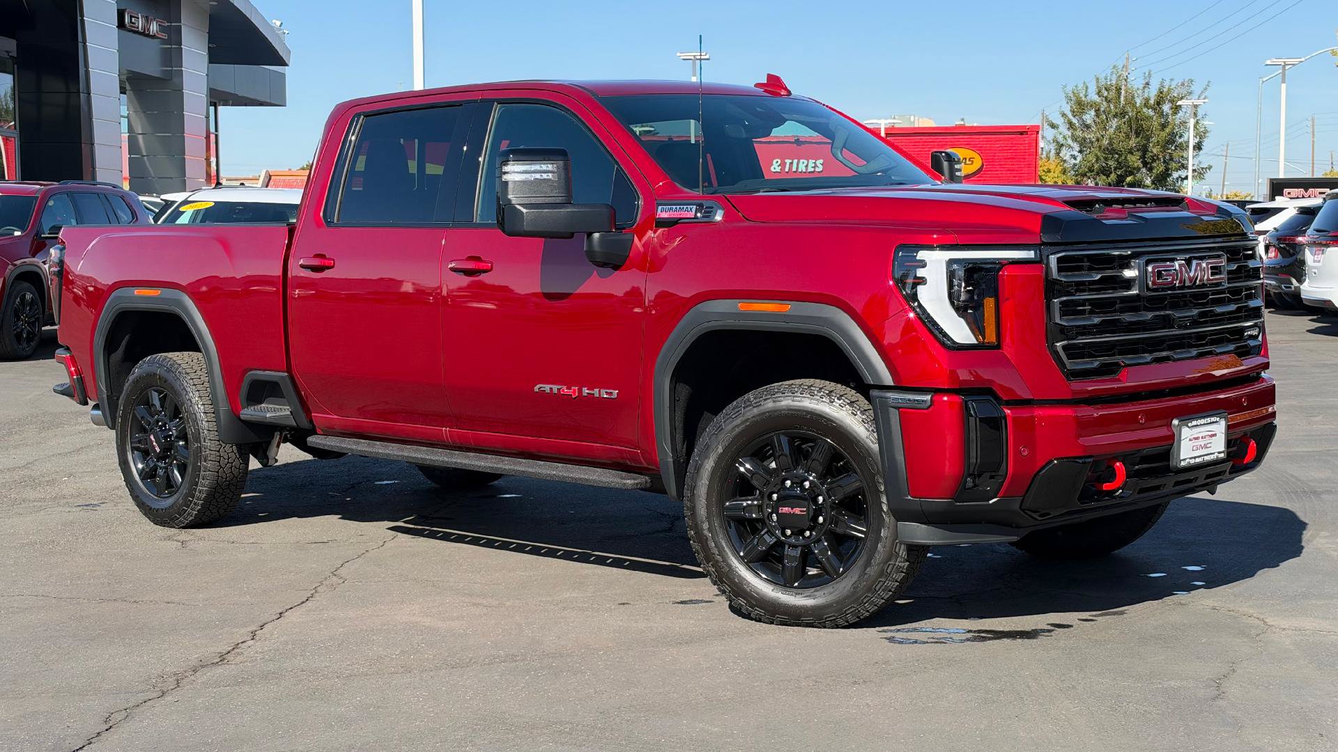 New 2026 GMC Sierra 2500 AT4 w/ AT4 Premium Plus Package AWD/4WD image 2