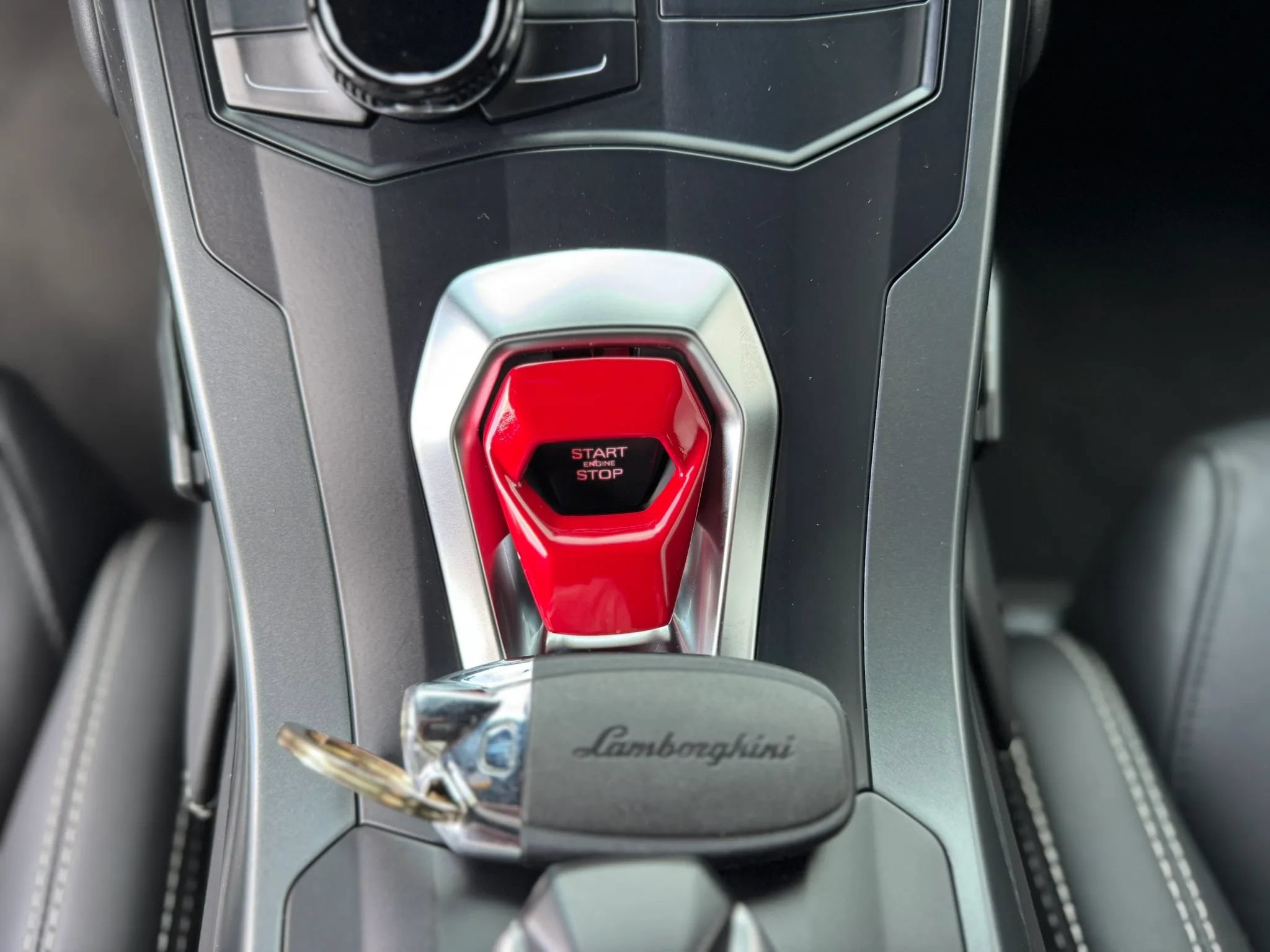 Used 2015 Lamborghini Huracan LP 610-4 AWD/4WD image 20