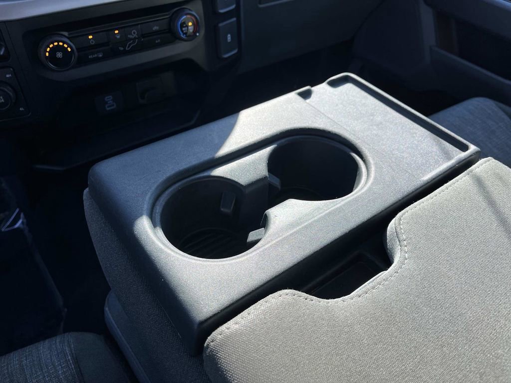 Used 2023 Ford F150 XLT w/ XTR Package image 32