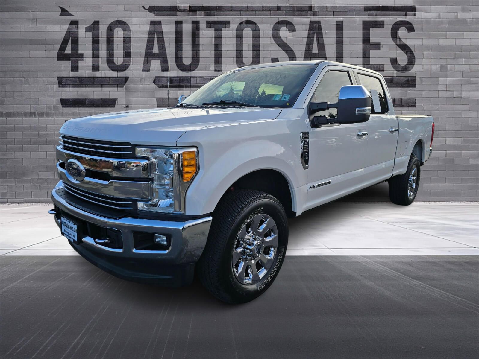 Used 2017 Ford F250 Lariat w/ Lariat Ultimate Package image 6