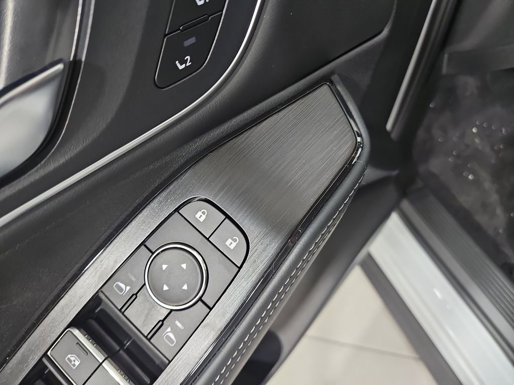 New 2026 Nissan Rogue Platinum image 12