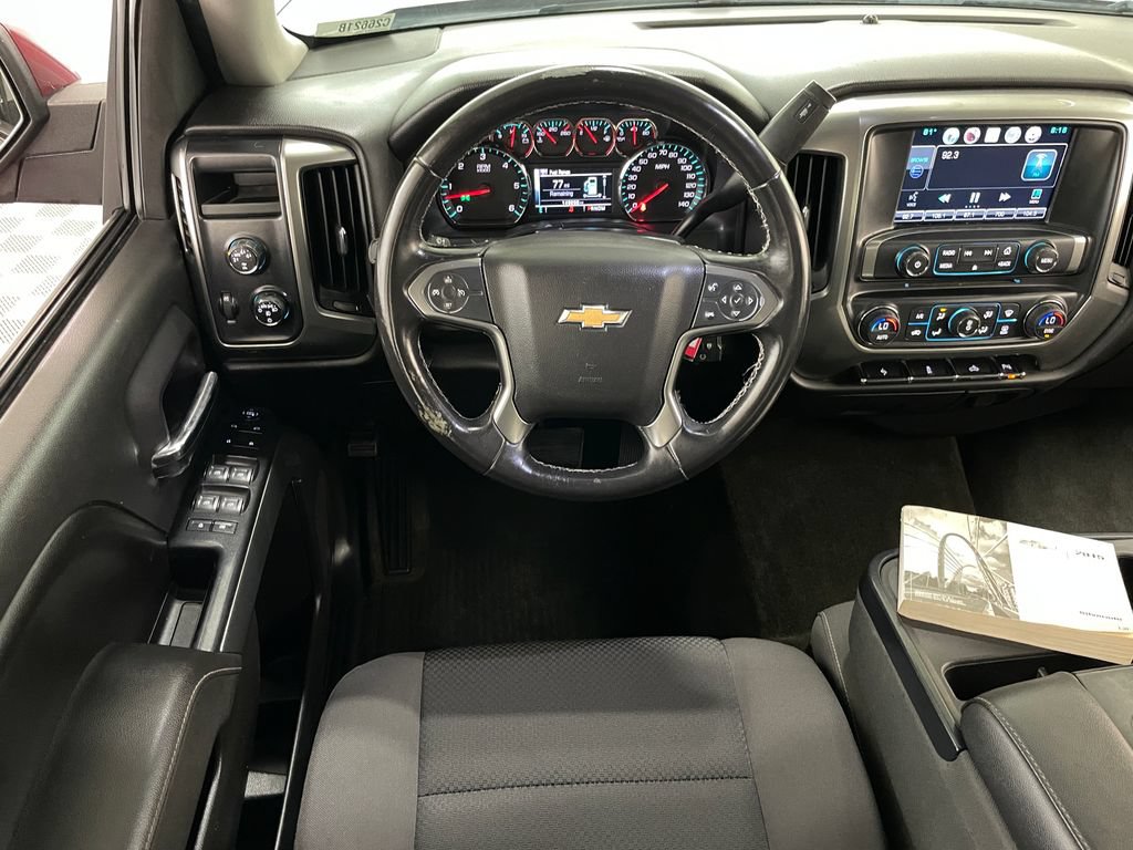 Used 2015 Chevrolet Silverado 1500 LT w/ LT Convenience Package AWD/4WD image 20