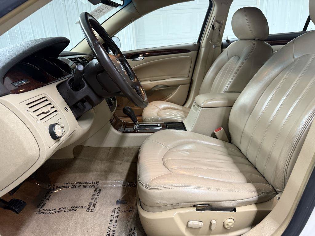 Used 2010 Buick Lucerne CXL FWD image 12