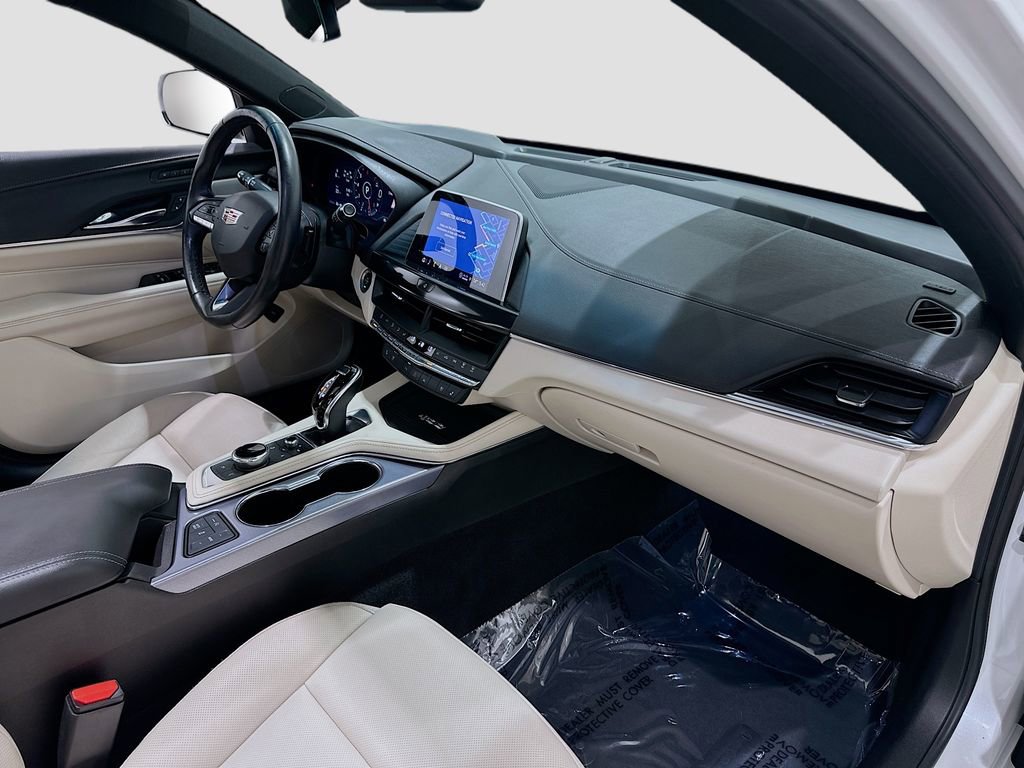 Used 2023 Cadillac CT4 Premium Luxury RWD image 31