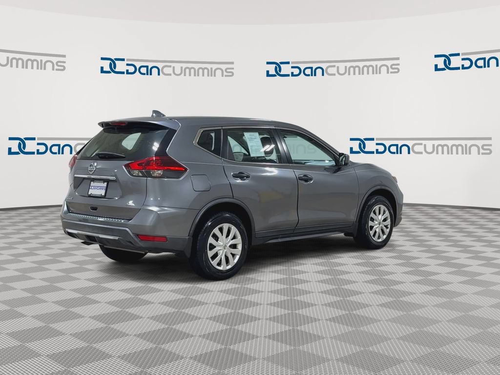 Used 2018 Nissan Rogue S AWD/4WD image 8