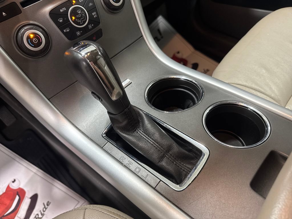 Used 2013 Ford Edge SEL image 35