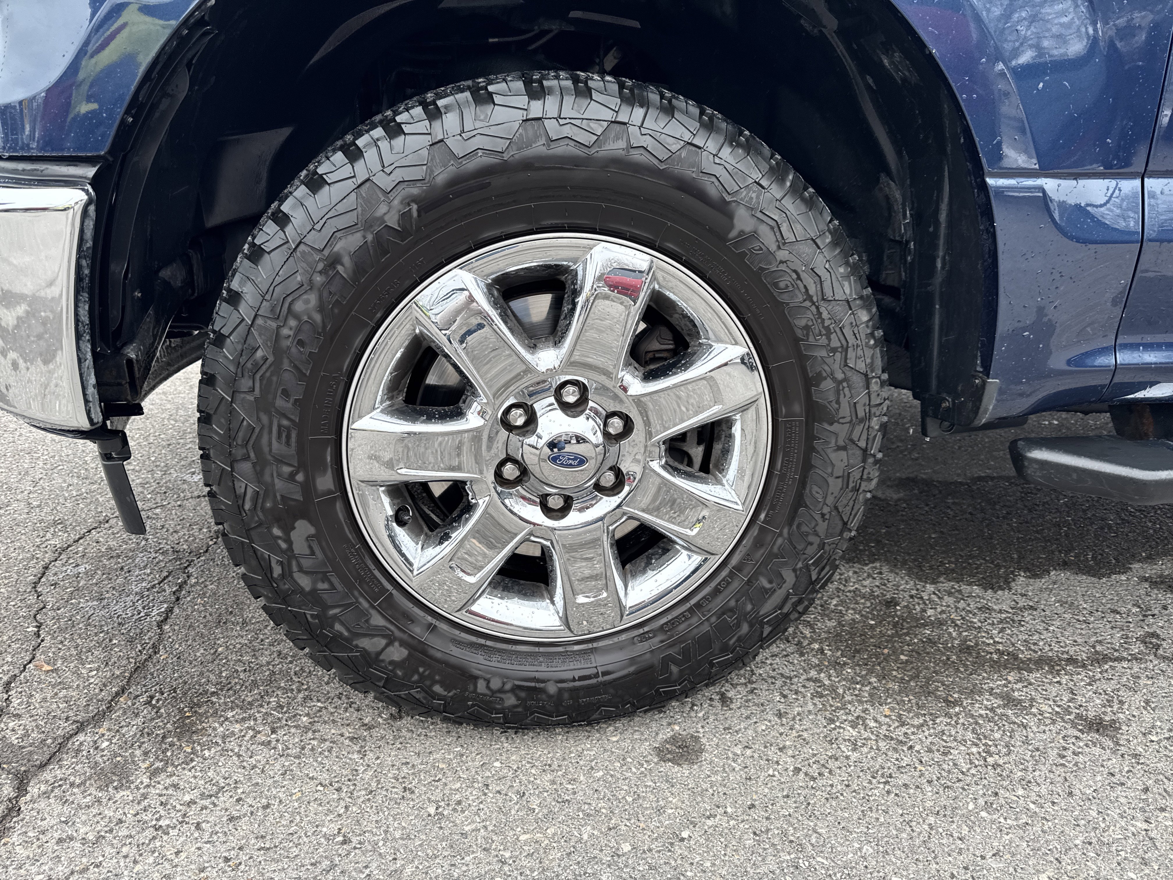 Used 2017 Ford F150 Lariat image 10