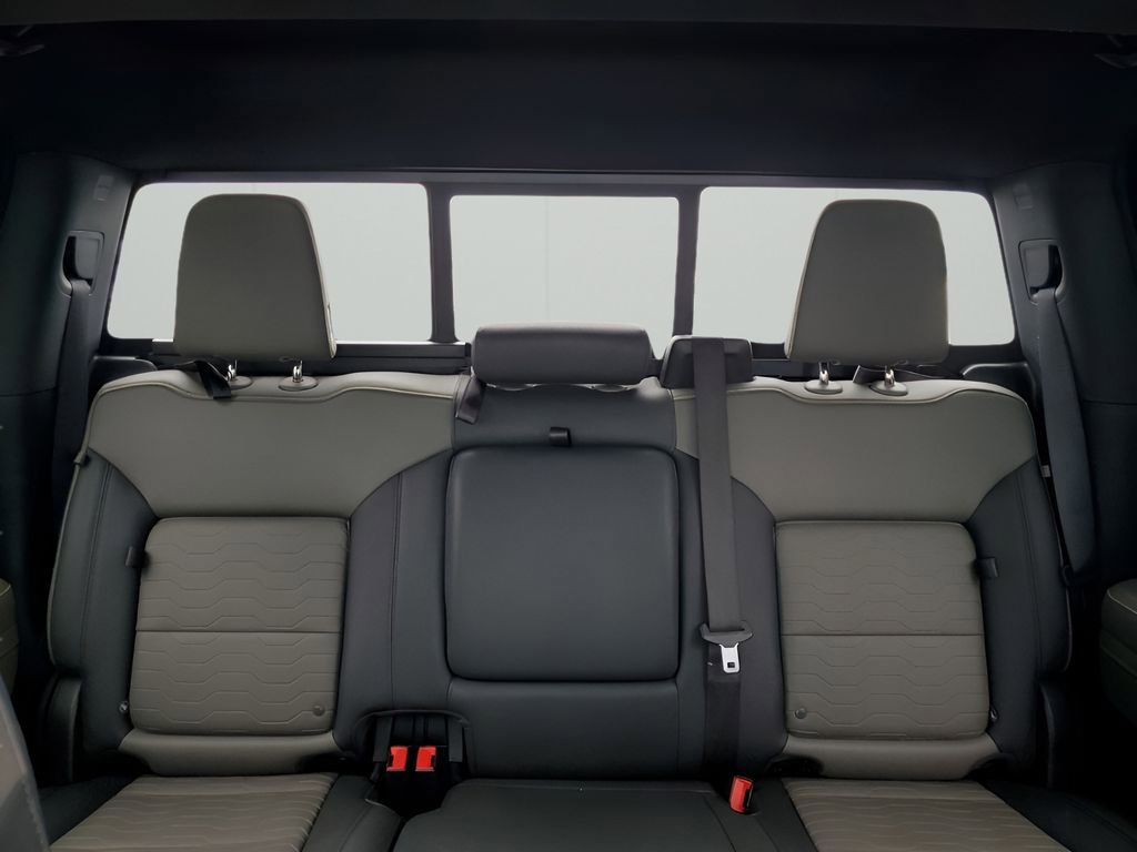 Used 2023 Chevrolet Silverado 1500 ZR2 w/ Technology Package AWD/4WD image 44