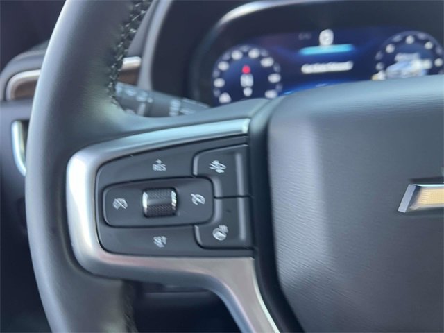 Certified 2024 Chevrolet Suburban Premier w/ Premium Package image 28