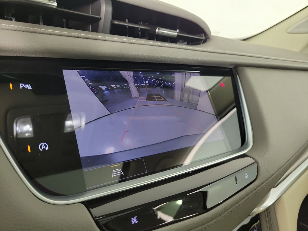Certified 2024 Cadillac XT5 Premium Luxury FWD image 29