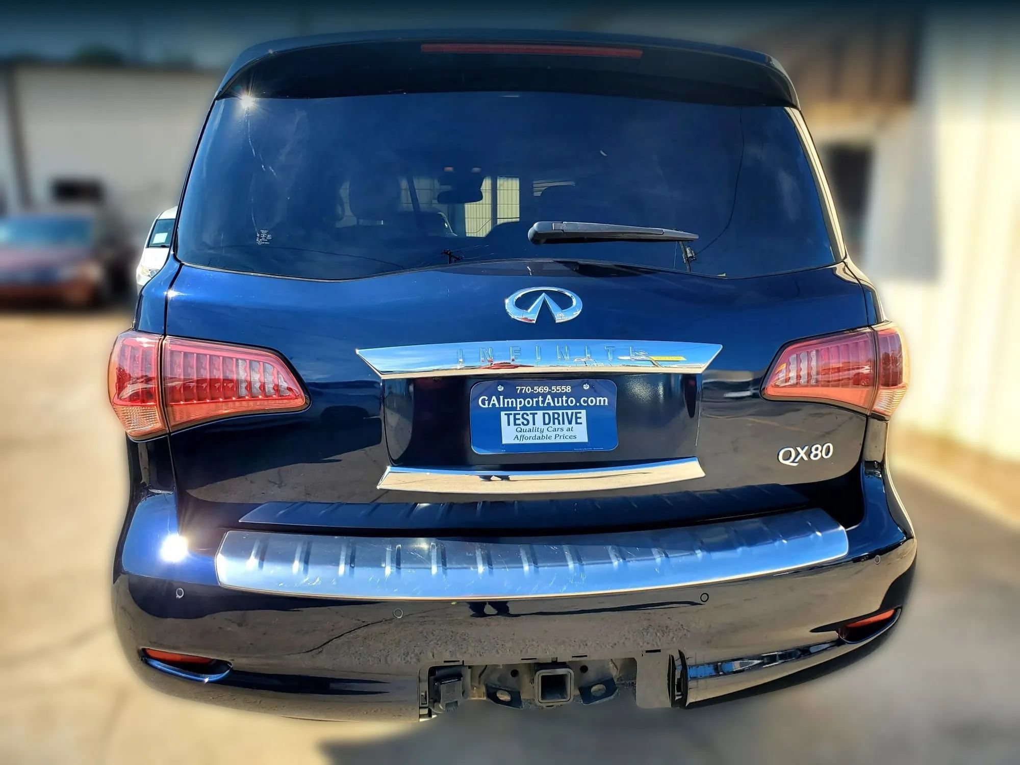 Used 2017 INFINITI QX80 4WD w/ Driver Assistance Package image 13