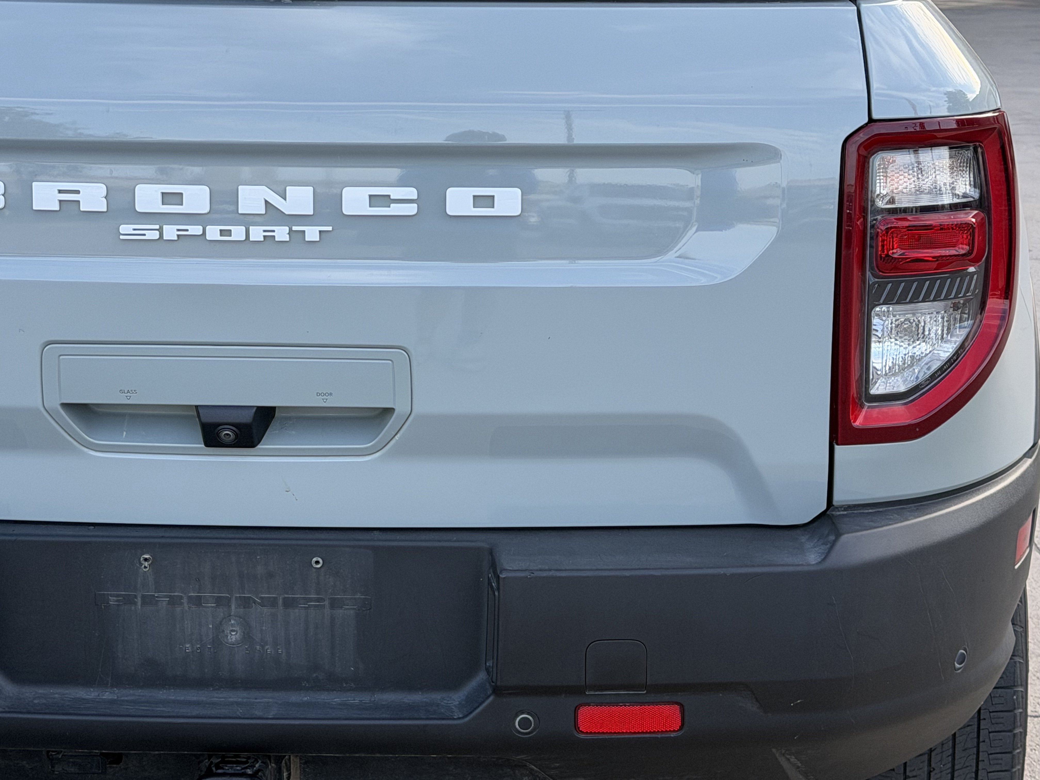 Used 2021 Ford Bronco Sport Outer Banks w/ Outer Banks Package AWD/4WD image 6