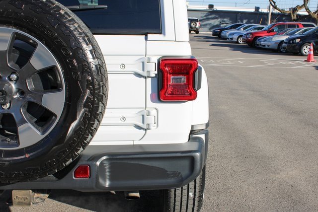 Used 2018 Jeep Wrangler Unlimited Sahara image 44